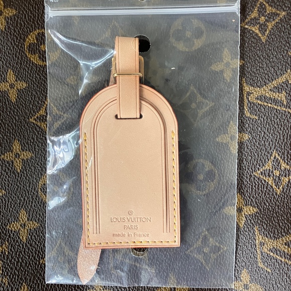 LOUIS VUITTON GARMENT 48h TRAVEL BAG - Picture 8 of 16